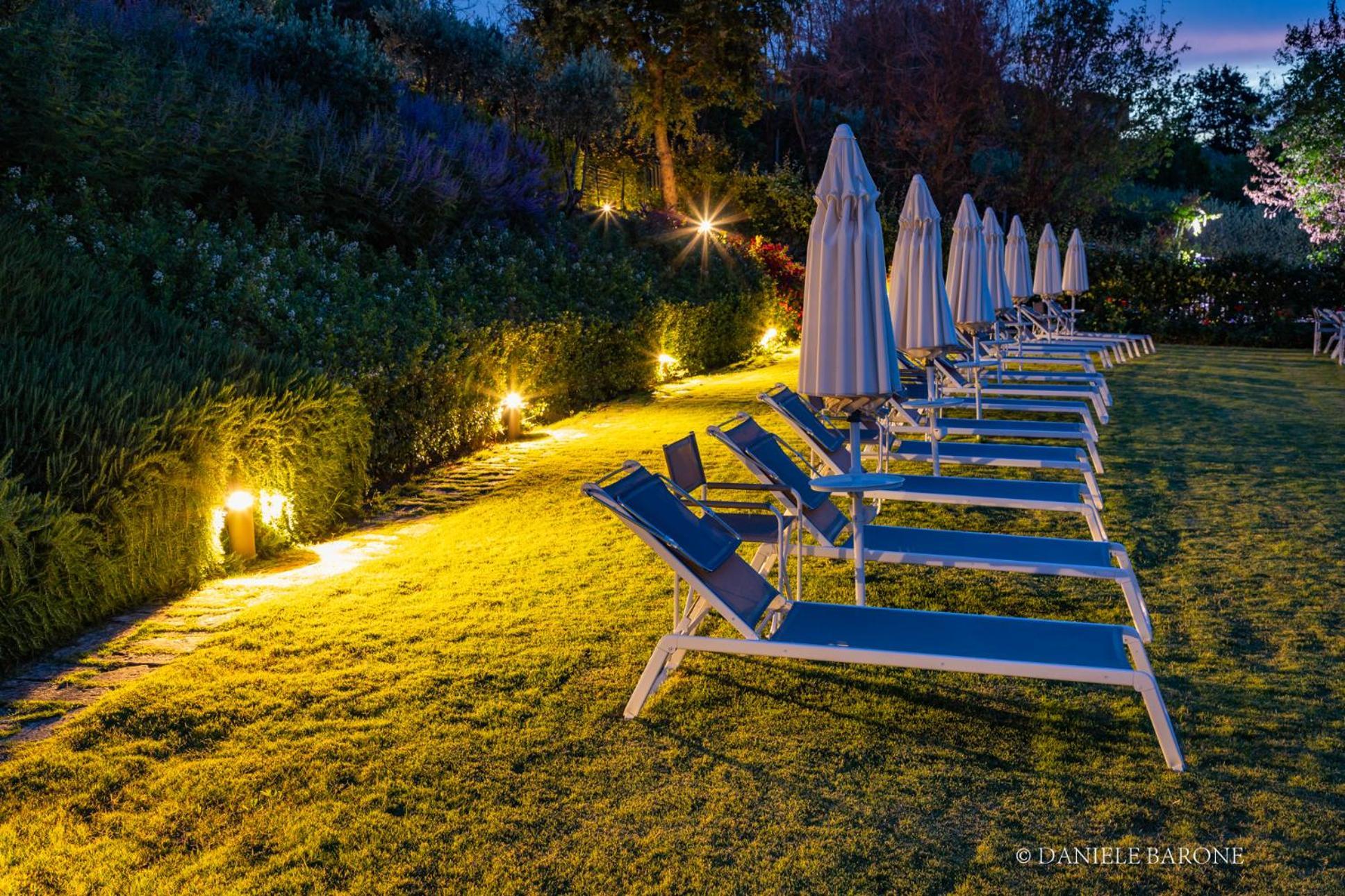Baia Delphis Resort Vasto Exterior foto